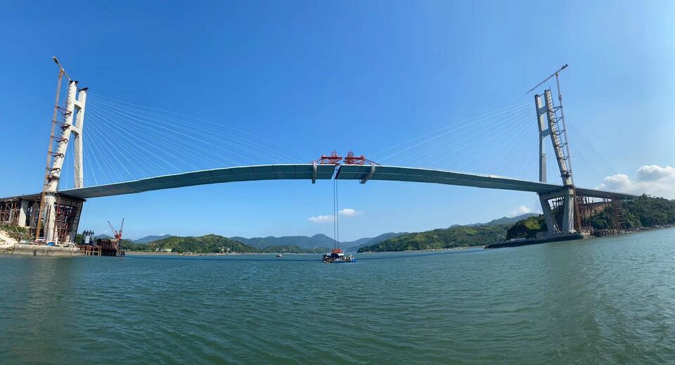 宁德沙埕湾跨海大桥合龙 打通福建出省新通道