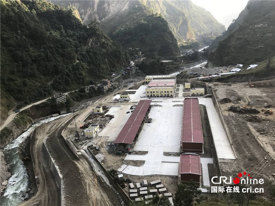 尼泊尔商人期盼樟木口岸重开 中国企业助力中