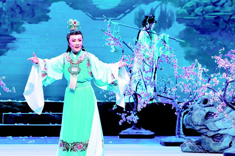 【暂不签】难忘"天上掉下个林妹妹" 上海越剧院来鄂献演《红楼梦》