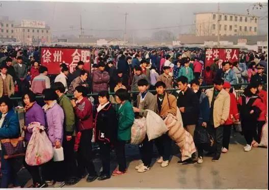 中青在线■高铁来到我家门：阜阳春运之变