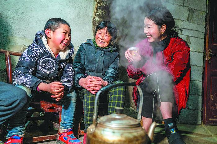 经济日报■脱贫攻坚战场上的“夫妻兵”