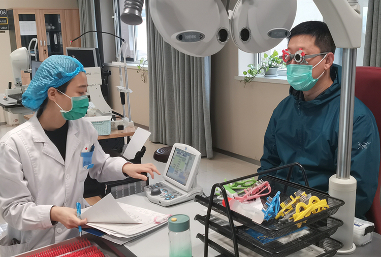 沈阳爱尔眼科医院为抗“疫”一线援鄂医护人员提供近视手术优惠政策