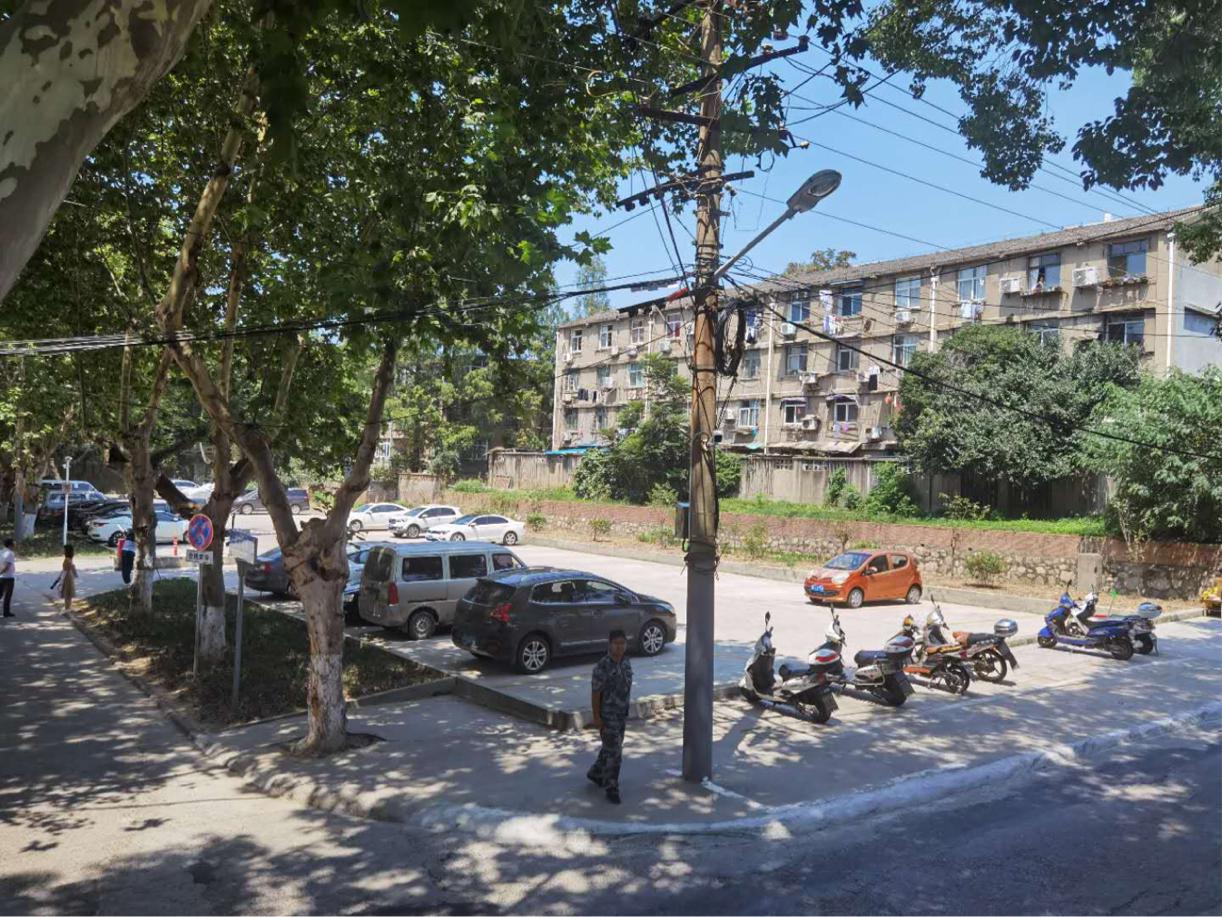 (B 原创列表 三吴大地南京 移动版)南京雨花台区城管局探索老旧小区“融合管理”