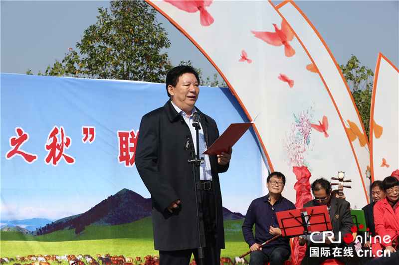 稻花香集团党委书记,终身名誉董事长蔡宏柱致辞(袁林 摄)