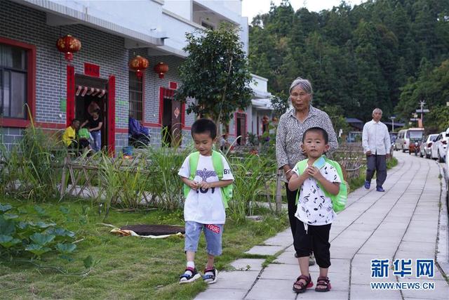 “靠山吃山”的新路径——探寻大瑶山的“幸福密码”