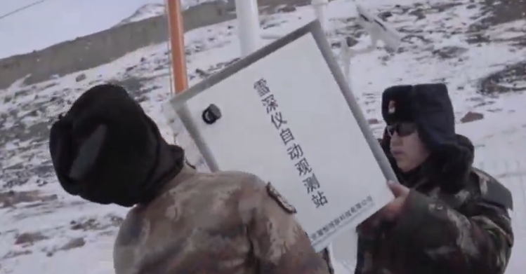 #央视网#【新春走基层】踏冰卧雪只为在高原守护你