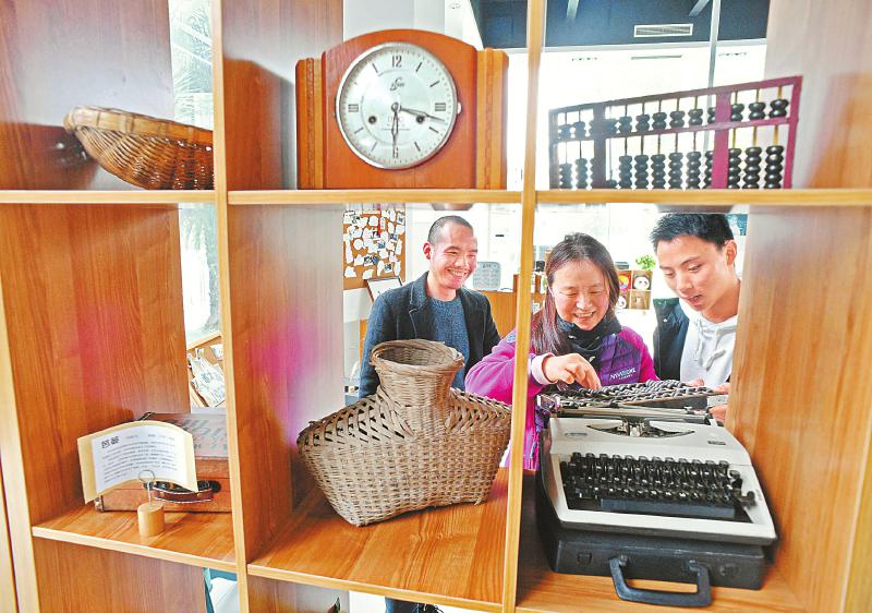 （焦点图，导航成都，移动端）成都乡愁故事馆 诉说社区过往故事