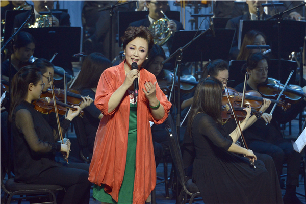 上海电影人用这场音乐晚会 带观众重温改革开放40年来他们的梦