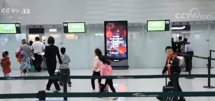「央视网」春运第五天 民航迎来春运无陪儿童出行首个高峰期