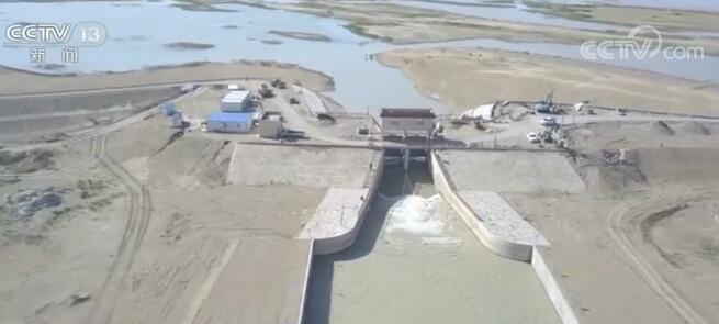 新疆、タリム川下流送水プロジェクトを開始_fororder_wang2-1