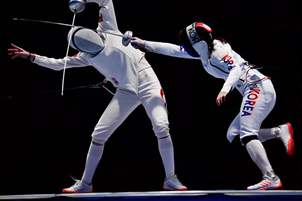 图片默认标题_fororder_往届赛事精彩画面（2019年国际剑联女子重剑世界杯赛组委会-供图）-(3)