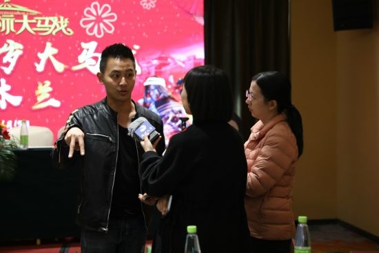 剧情版马戏《花木兰》小年夜厦门首演 台湾魔术师首度加盟