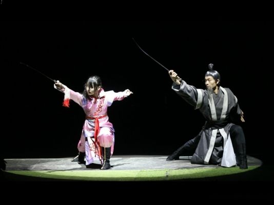 剧情版马戏《花木兰》小年夜厦门首演 台湾魔术师首度加盟