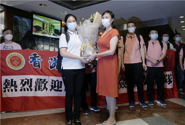 香港特区政府多措并举 两地携手共抗新冠疫情