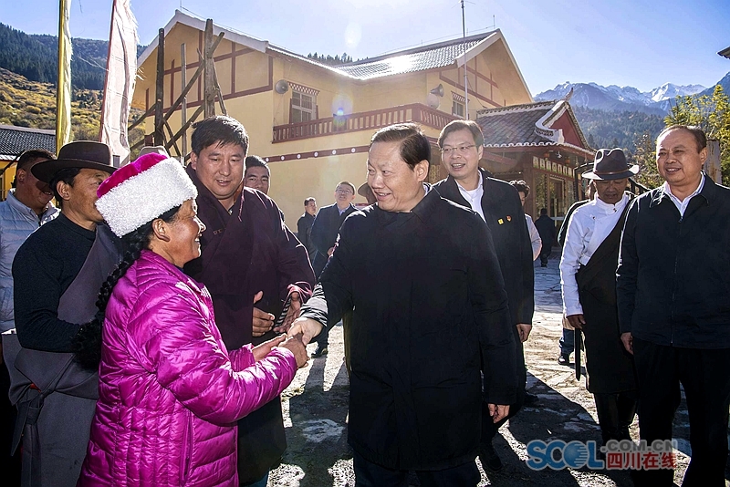 （头条，导航成都）彭清华前往九寨沟地震灾区调研 提出哪些新要求