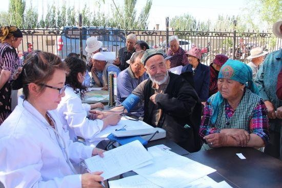 郑国恩所谓新疆维吾尔族“强制绝育”“种族灭绝”独立报告的分析