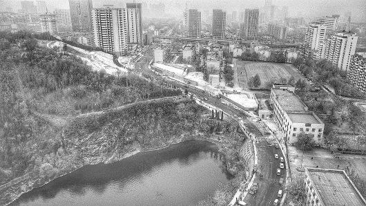 济南三条瓶颈路通车 打通片区路网助力"降堵" 济南三条瓶颈路通车 打通片区路网助力"降堵"