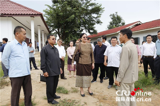 老挝官员积极评价中国援老挝减贫示范合作项目_fororder_4