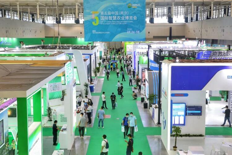 （B 文娱列表 chinanews带图列表 移动版）中国（南京）国际智慧农业博览会举办