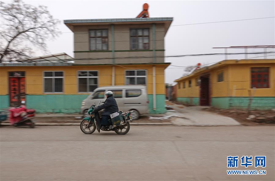 「新华网」绕地球20圈的乡村邮递员