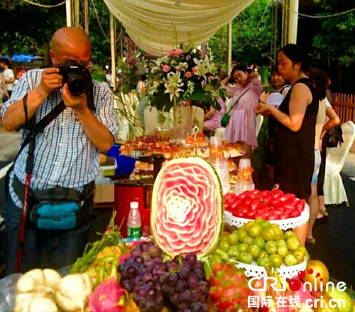 图片默认标题_fororder_鲜爽的各种水果。（摄影-杨建昆）