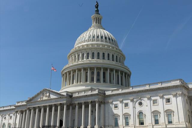 美国参议院周二复会 新一轮纾困法案谈判仍处僵持状态