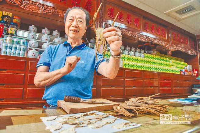 台湾中药房文化面临凋零 业者忧心千年传统文化消逝