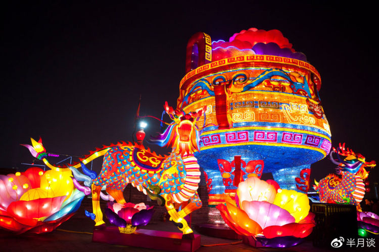 2020西安城墙新春灯会17日启幕 “四大范儿”点亮“中国年”