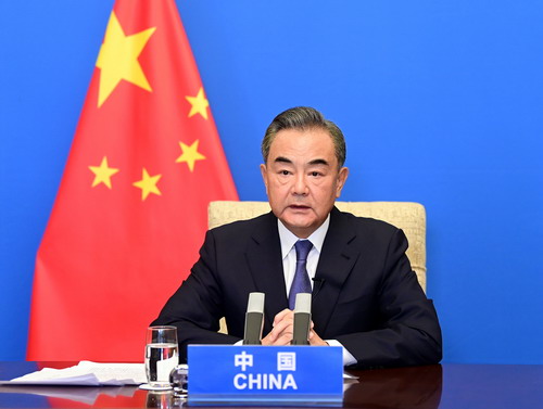 Bộ trưởng Ngoại giao Trung Quốc Vương Nghị tham dự Hội nghị Bộ trưởng Ngoại giao Hợp tác Đông Á và các hội nghị liên quan_fororder_王毅参加东亚峰会外长会1