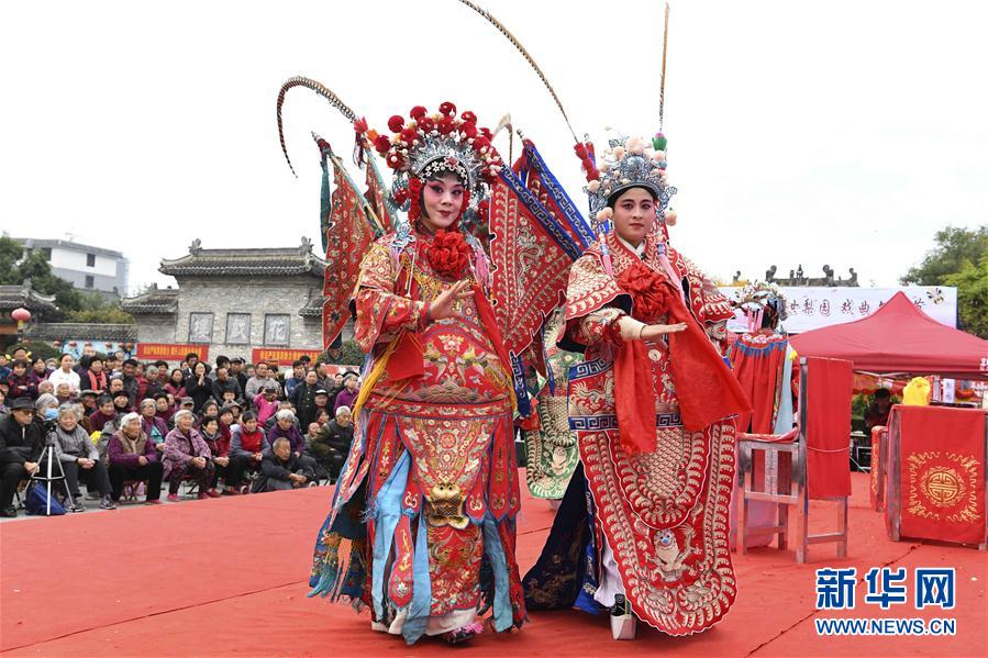 安徽亳州举办戏曲文化节