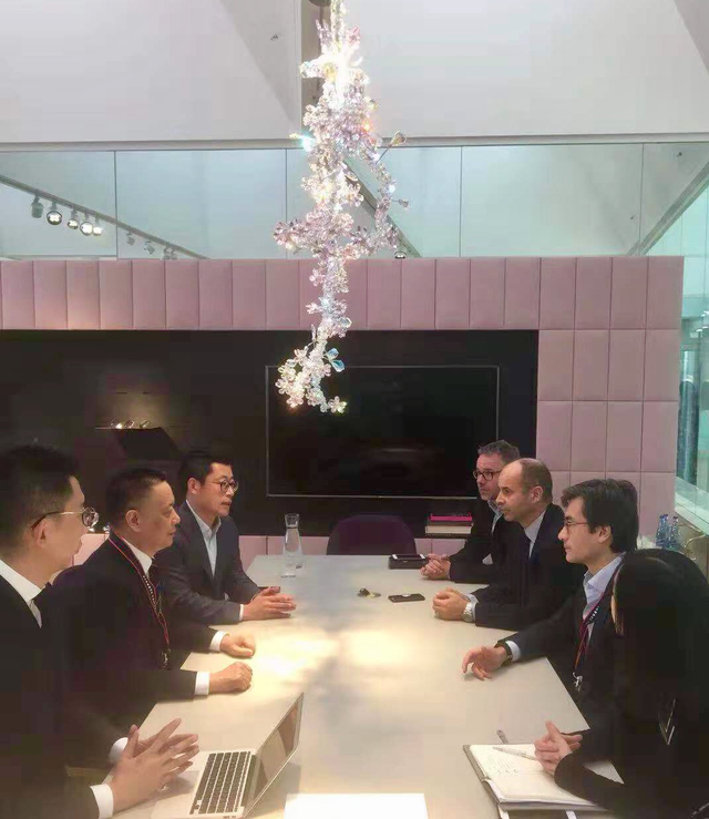 Cotte Yolan与Swarovski Professional签署合作协议 Cotte Yolan与Swarovski Professional签署合作协议