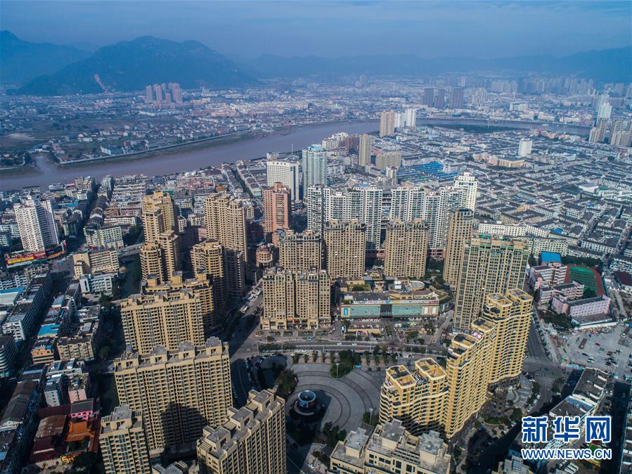 "中国第一座农民城"温州龙港正向现代化新生城市跨越