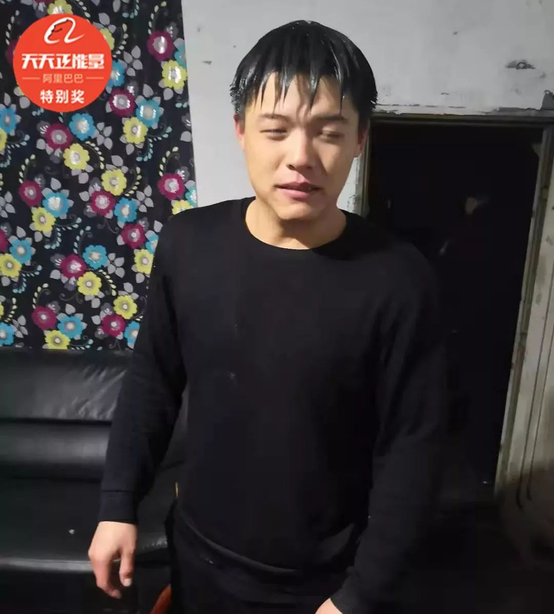 「新华社」“几条人命啊，我不救谁救！”