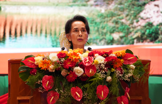 Pangulong Tsino, dumalo sa serye ng selebrasyon ng ika-70 anibersaryo ng pagkakatatag ng relasyong diplomatiko ng Tsina at Myanmar Pangulong Tsino, dumalo sa serye ng selebrasyon ng ika-70 anibersaryo ng pagkakatatag ng relasyong diplomatiko ng Tsina at Myanmar