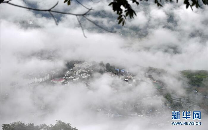 풍경이 수려한 모퉈현 풍경이 수려한 모퉈현_fororder_2