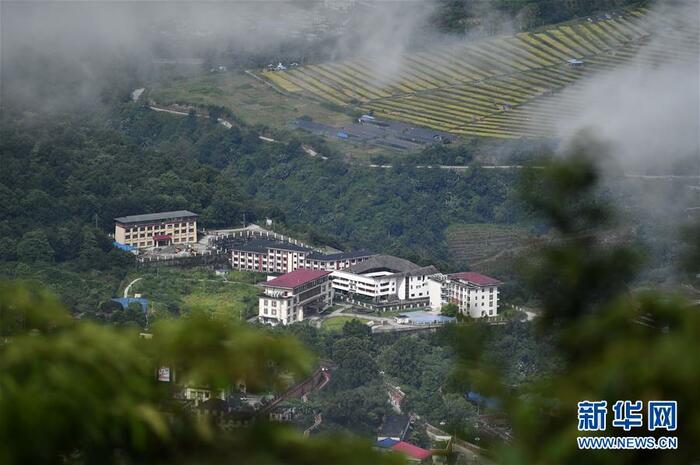 풍경이 수려한 모퉈현 풍경이 수려한 모퉈현_fororder_7