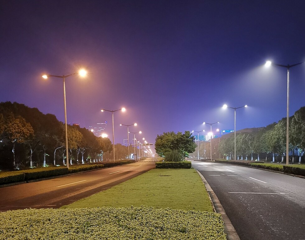 中国物联网与绿色智慧城市发展论坛召开 欧普照明点亮智慧道路之光