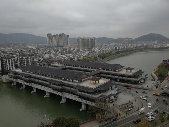 Luntiang pag-unlad ng bayang Shicheng ng Tsina, itinataguyod ng turismo Luntiang pag-unlad ng bayang Shicheng ng Tsina, itinataguyod ng turismo