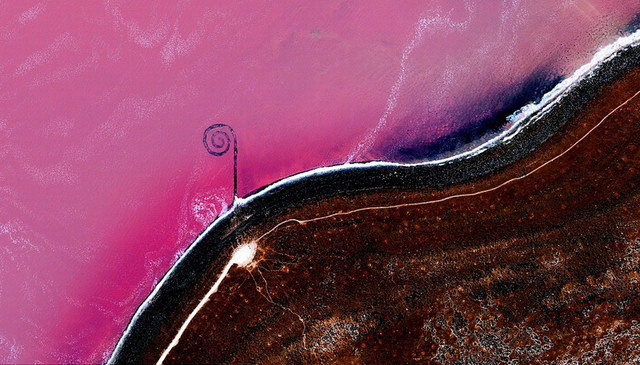 高空看世界:卫星图像展示地球神奇景观