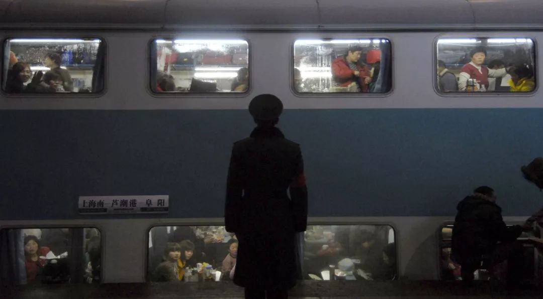 #人民日报#对不起，这个春节我不能回家