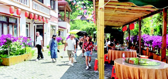 贵州六盘水:山水如画放异彩 乡村旅游绘新卷_fororder_b