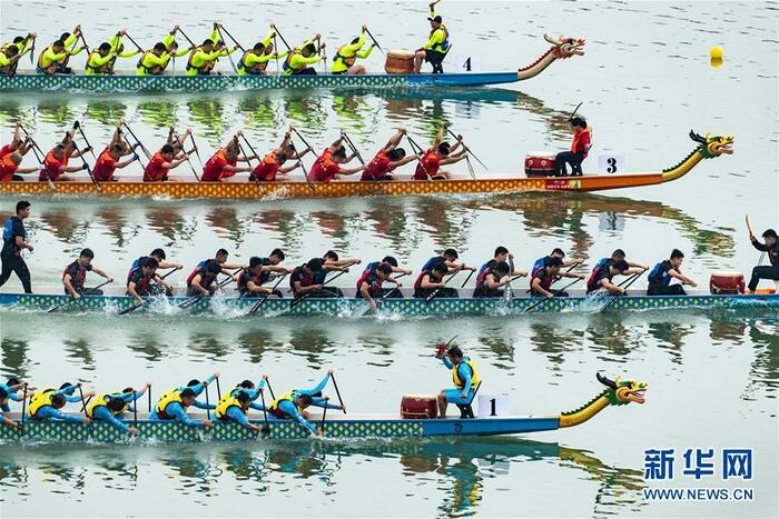 용선 경기로 국경절 맞이 용선 경기로 국경절 맞이_fororder_赛龙舟1