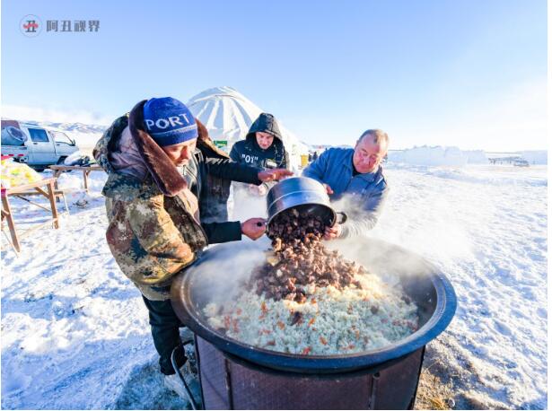 畅游新疆冰雪世界，赛里木湖冰雪节邀你冰上过春节