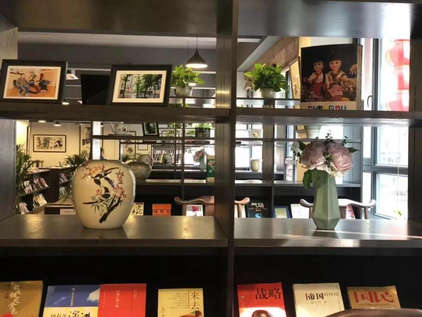 （导航成都，移动端）走进毛边书局·桃蹊书院 看成都成华打造的群众文化“桃花源”