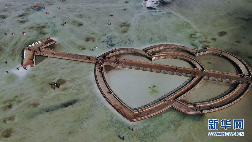 Cermin Langit - Danau Chaka_fororder_c2