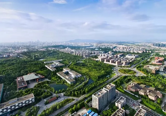 (B 原创图文 chinanews带图 移动版)全面小康·雨花答卷|中国“硅谷”点亮创新名城