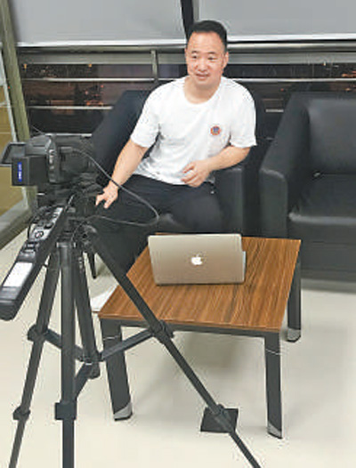 人民日报：民警自制反诈短视频成网红（新时代·面孔）