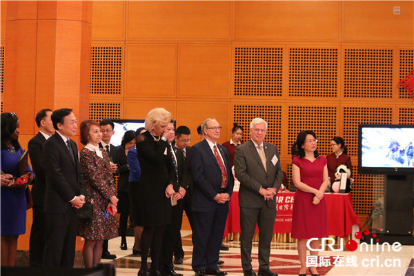 中国驻美国大使馆举办纪念中美建交40周年及