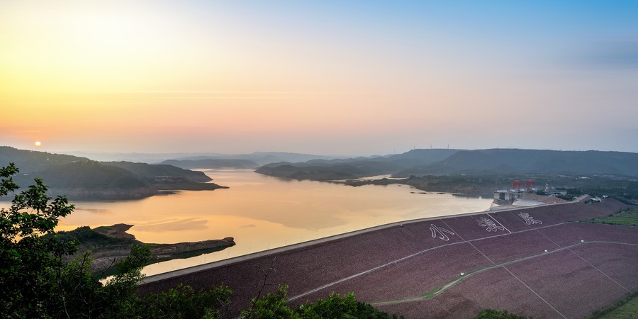 小浪底“大浪淘沙”