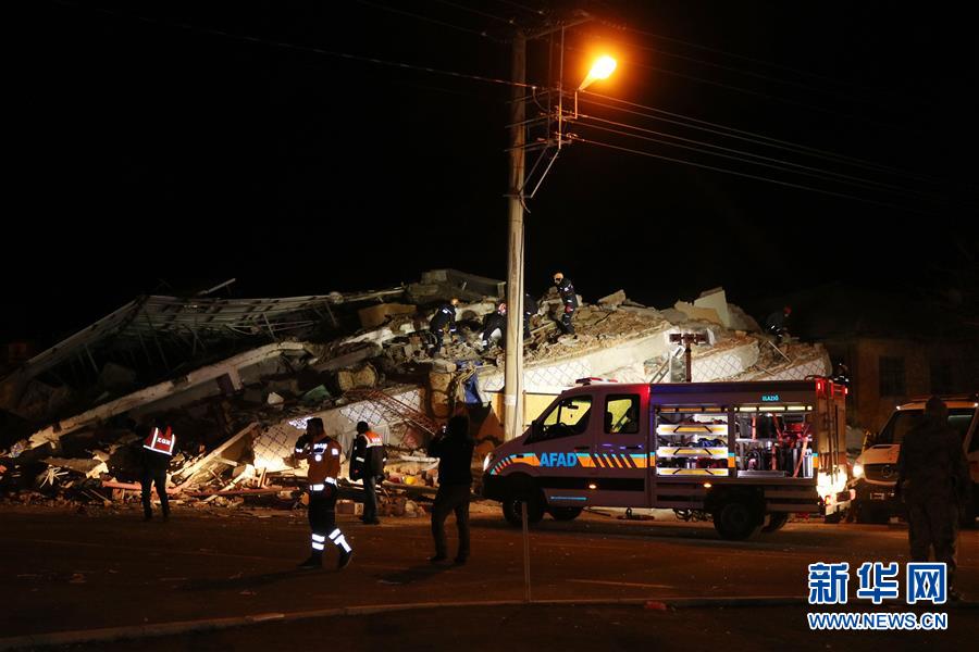 土耳其东部发生6.5级地震至少6人死亡